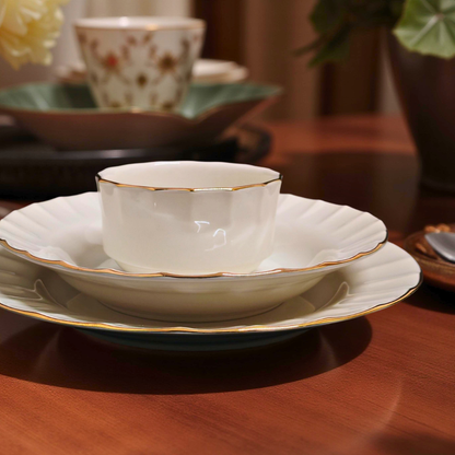 Delicia Porcelain 24 Piece Gold Line Ivory Dinner Set Queen